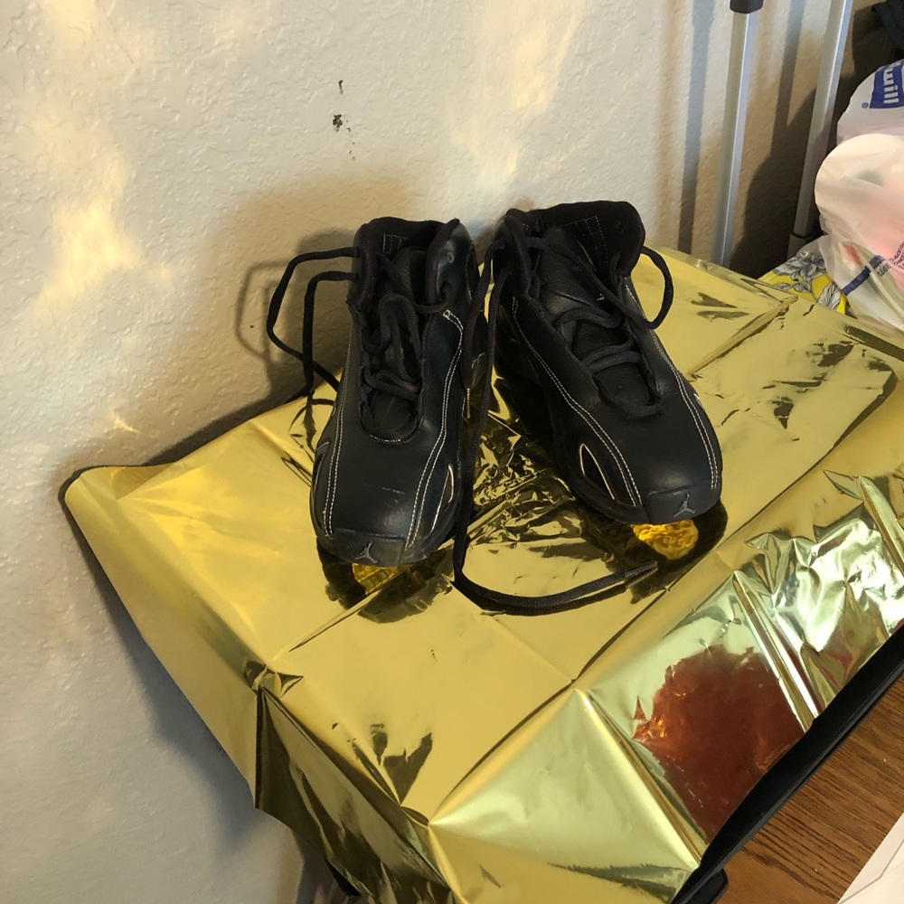 Jordan’s kids slightly worn.